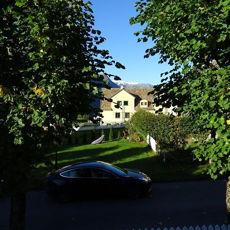 Fjordshelter- Cozy Townhouse Vila Tyssedal Exterior foto